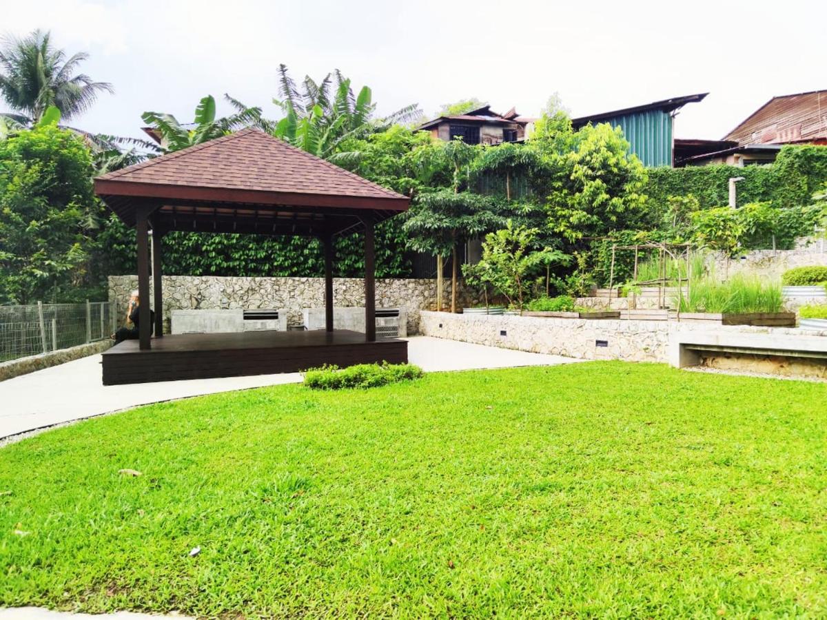 Apartemen Maxine *